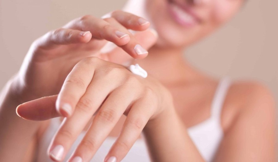 Лучшие кремы для рук, которые спасут тебя от последствий частого мытья